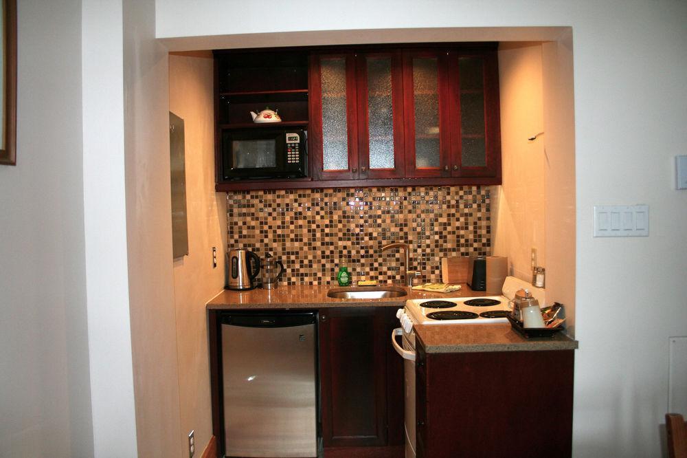 Gite University Bed And Breakfast Montreal Zewnętrze zdjęcie