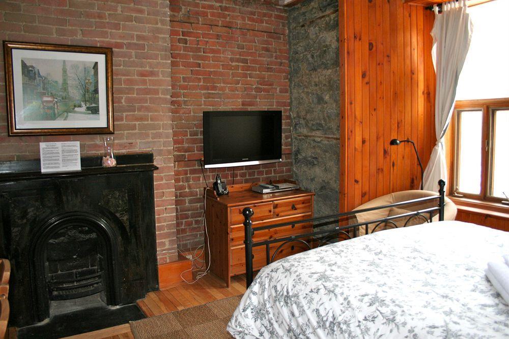 Gite University Bed And Breakfast Montreal Zewnętrze zdjęcie