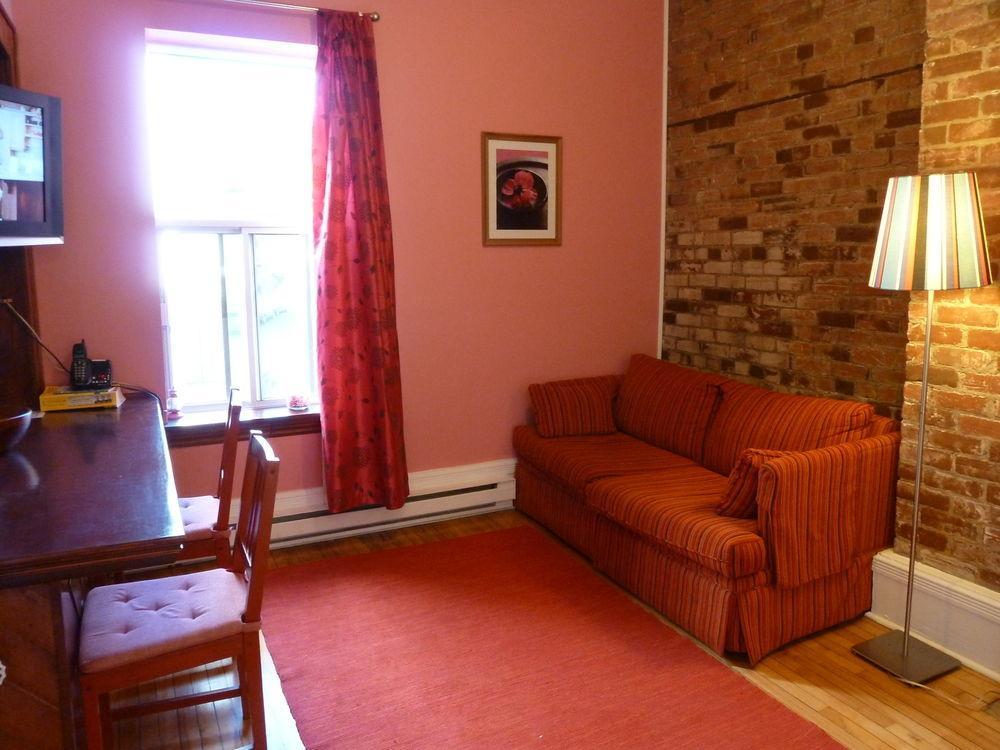 Gite University Bed And Breakfast Montreal Zewnętrze zdjęcie