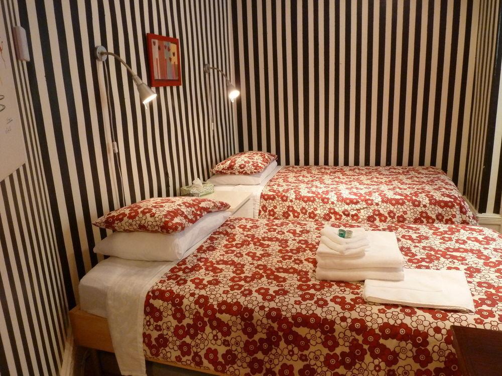 Gite University Bed And Breakfast Montreal Zewnętrze zdjęcie