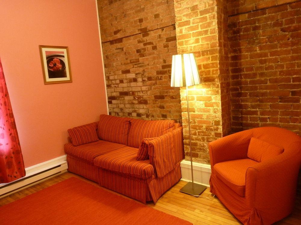 Gite University Bed And Breakfast Montreal Zewnętrze zdjęcie