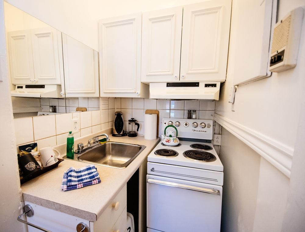 Gite University Bed And Breakfast Montreal Zewnętrze zdjęcie