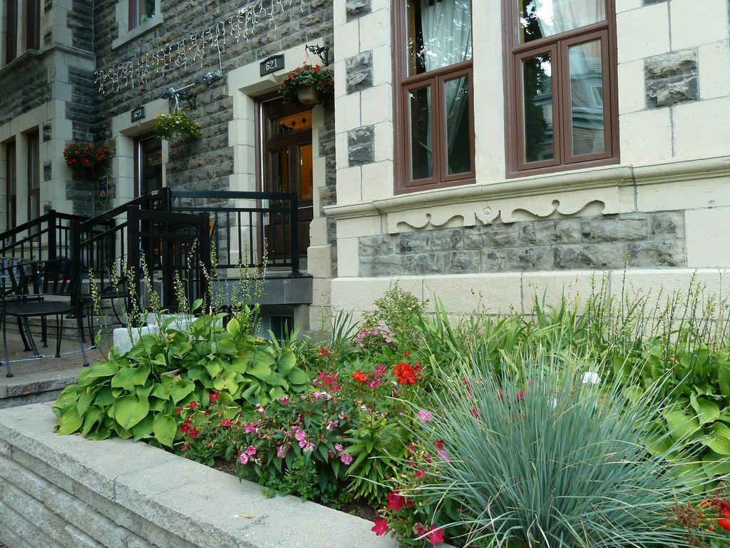 Gite University Bed And Breakfast Montreal Zewnętrze zdjęcie
