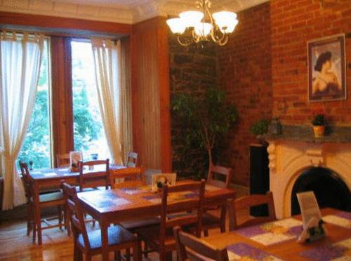 Gite University Bed And Breakfast Montreal Zewnętrze zdjęcie